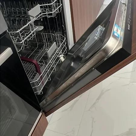 Apartment Grand Sapphire Aglantzia